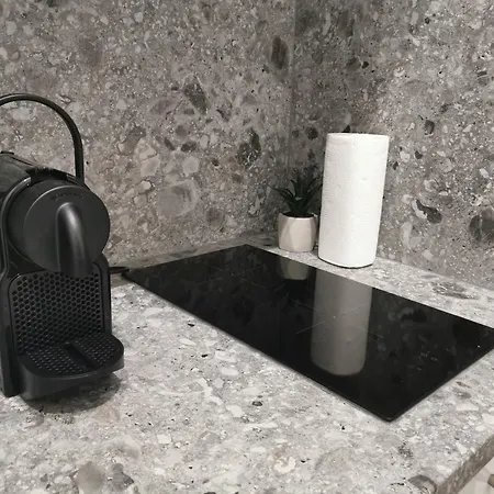 アパート Atlas East